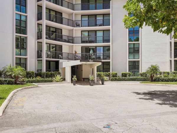 1301 River Reach Drive, Unit 119, Fort Lauderdale, FL 33315