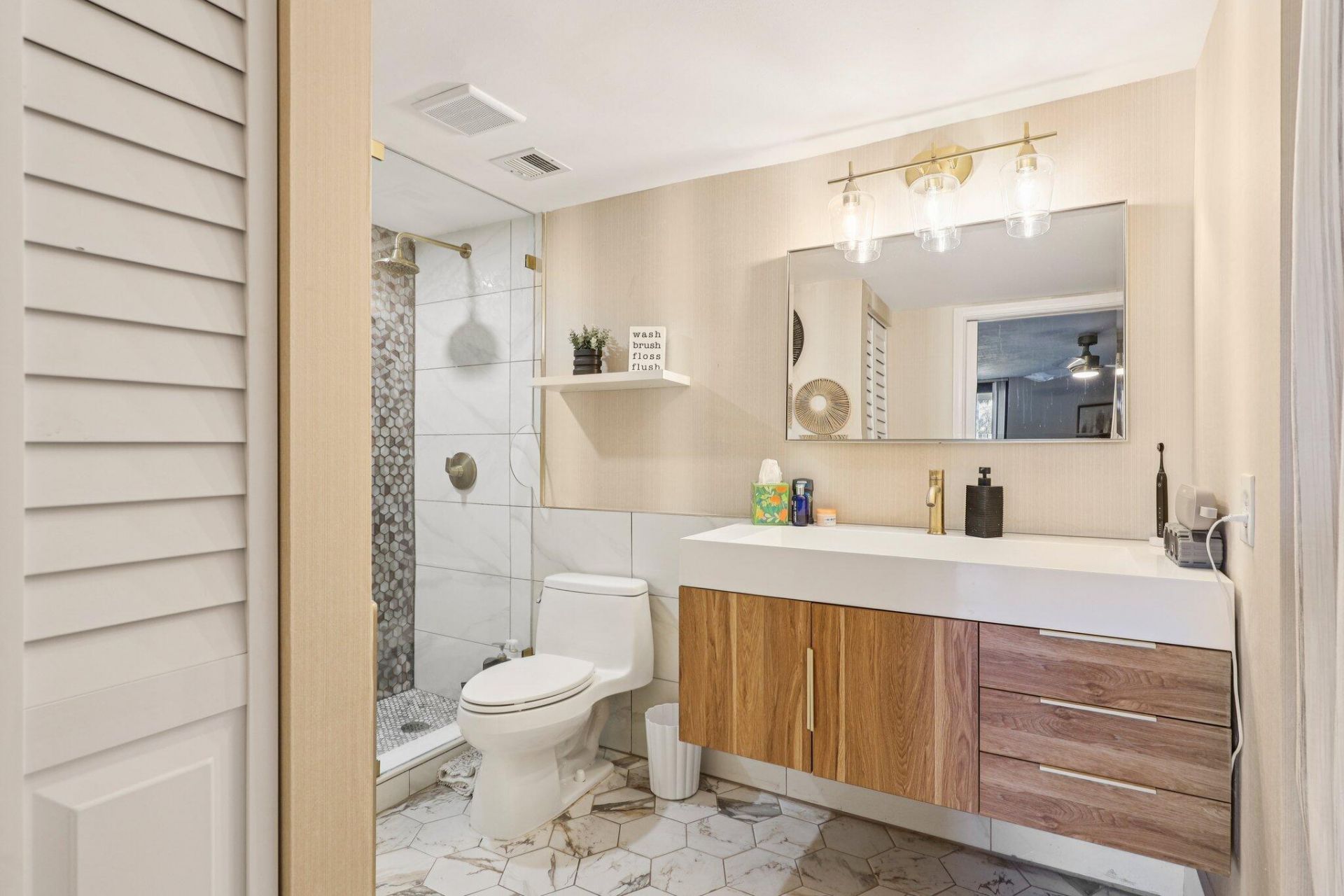 1301 River Reach Drive, Unit 119, Fort Lauderdale, FL 33315 Photo