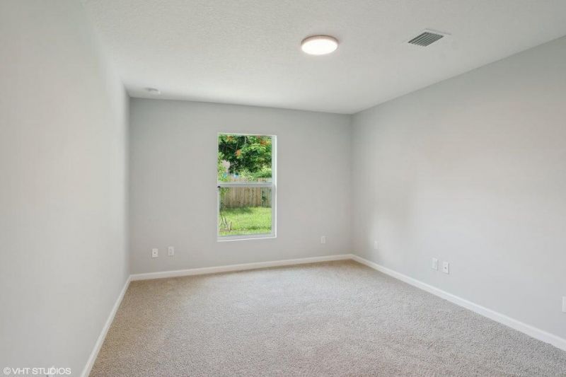 636 35th Street, West Palm Beach, FL 33407 Photo