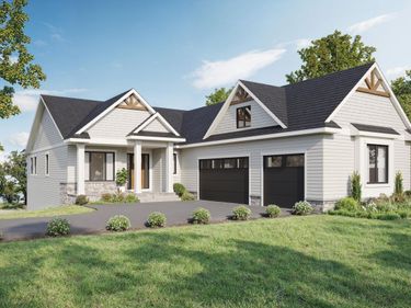 5253 W Bald Eagle Boulevard, White Bear Twp, MN 55110