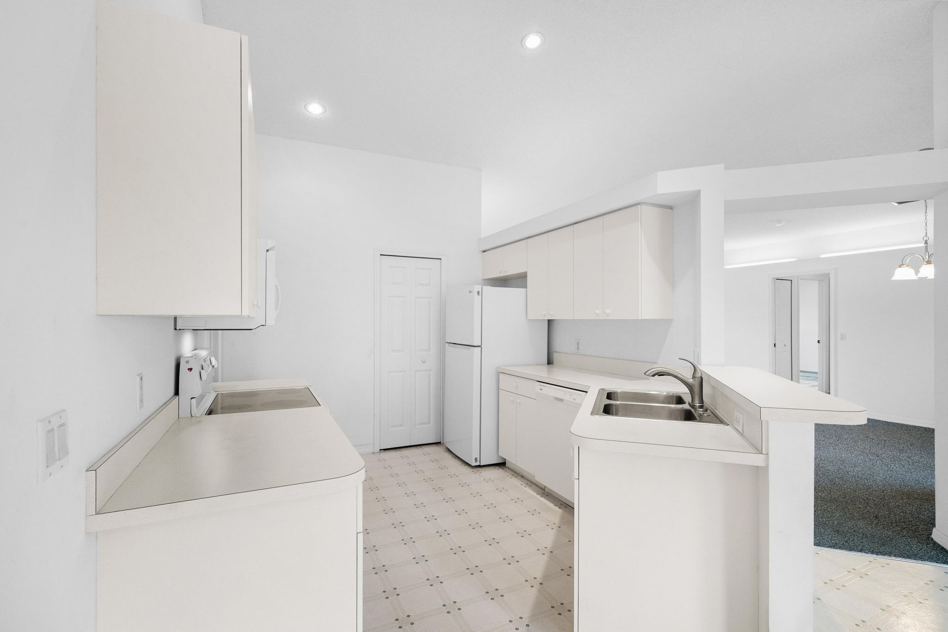 5940 NW Brenda Circle, Port Saint Lucie, FL 34986 Photo