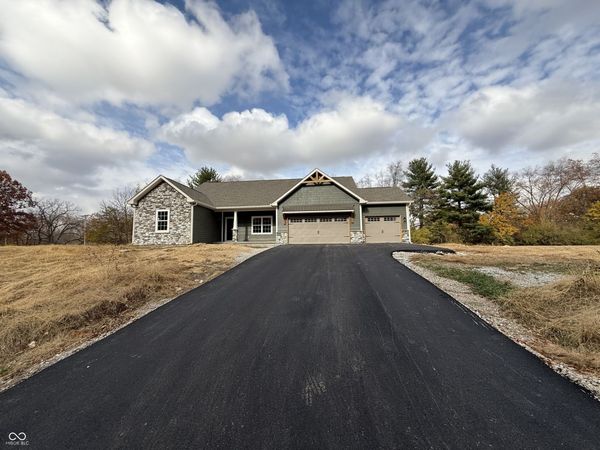 12008 Spring Creek Drive, Covington, IN 47932