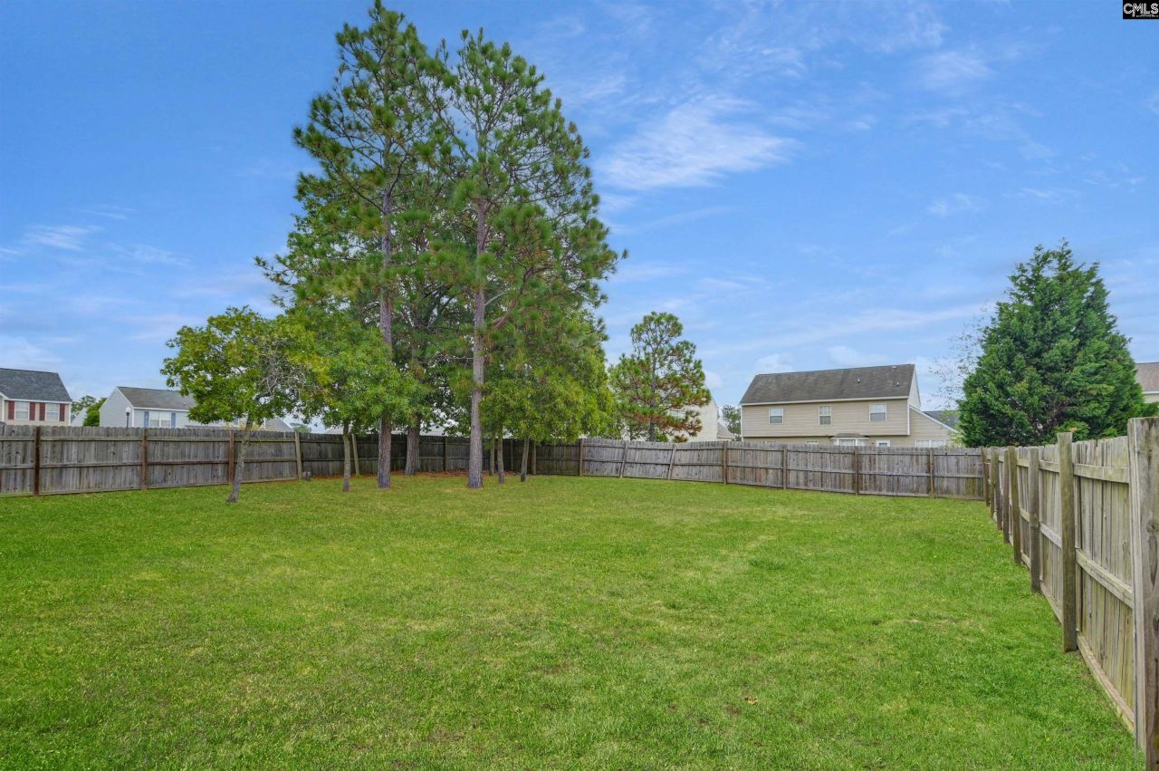 405 Spring Oak Lane Photo 28