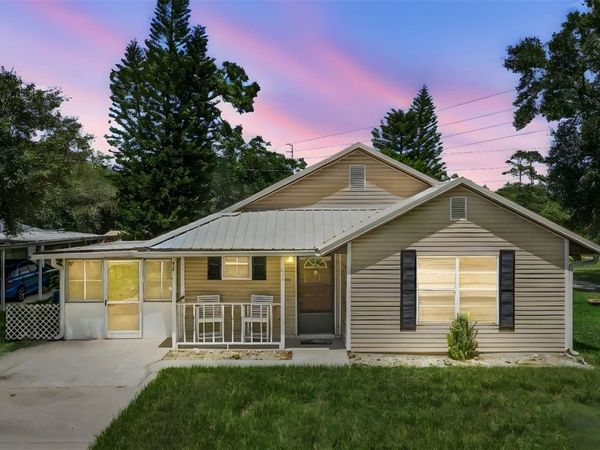 677 E WARNER STREET, GROVELAND, FL 34736