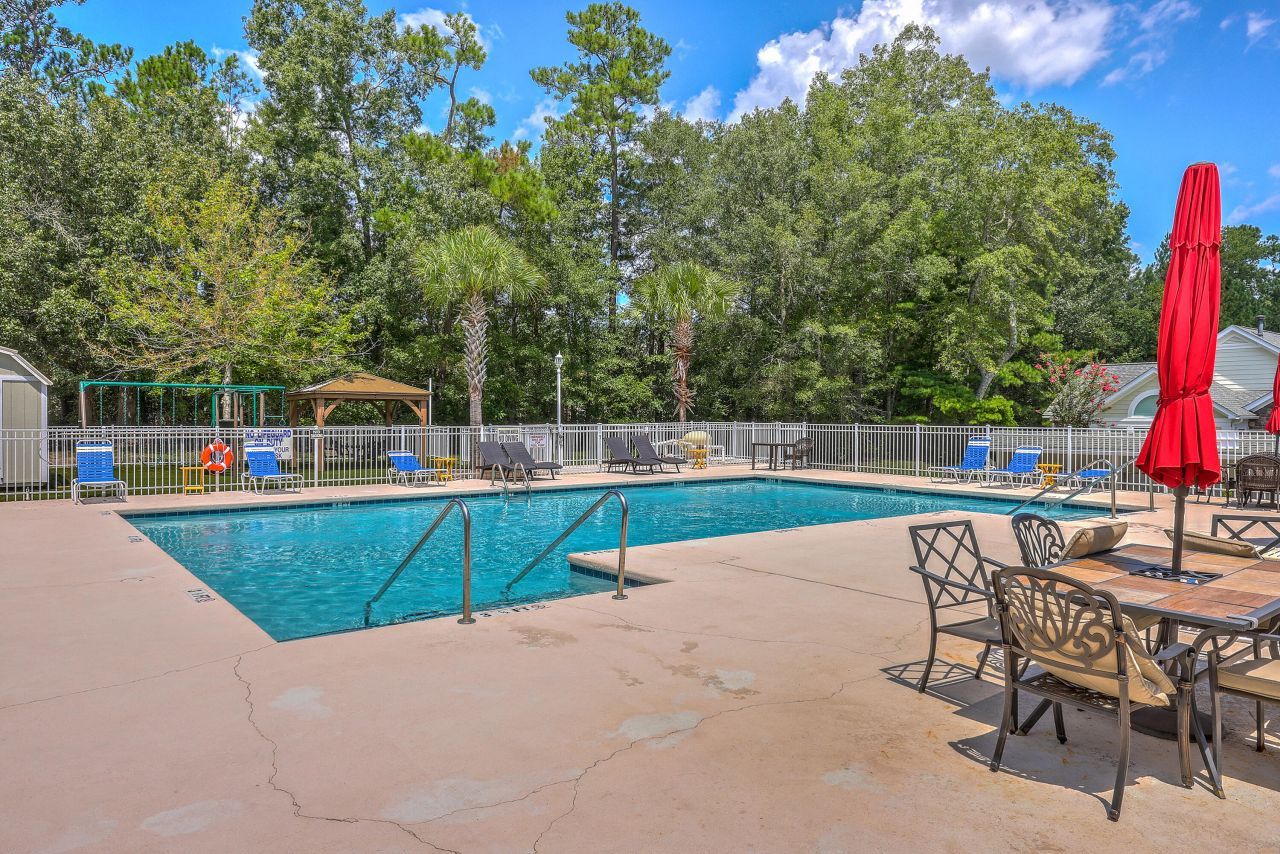 8800 Dorchester Road Photo 27