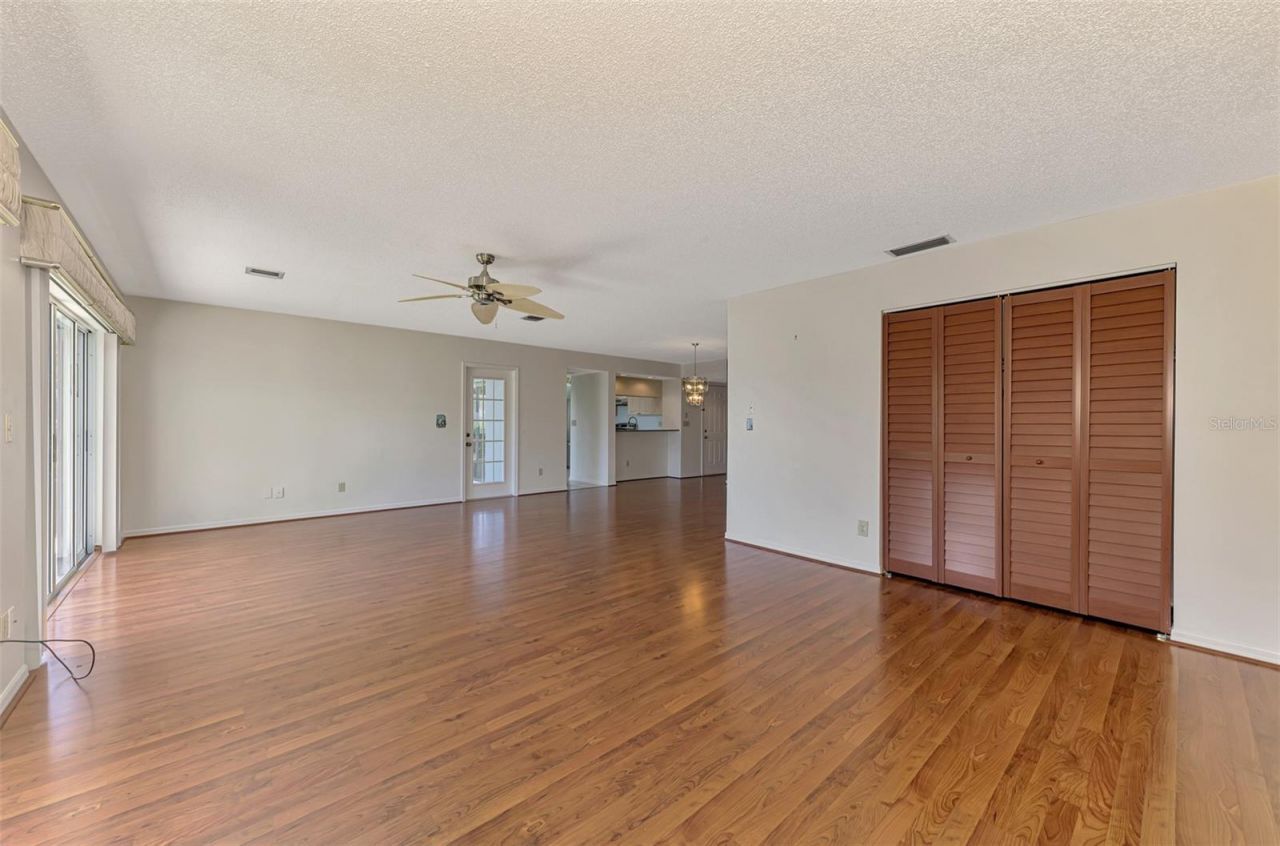 420 Wexford Circle, Unit 124, Venice, FL 34293 Photo