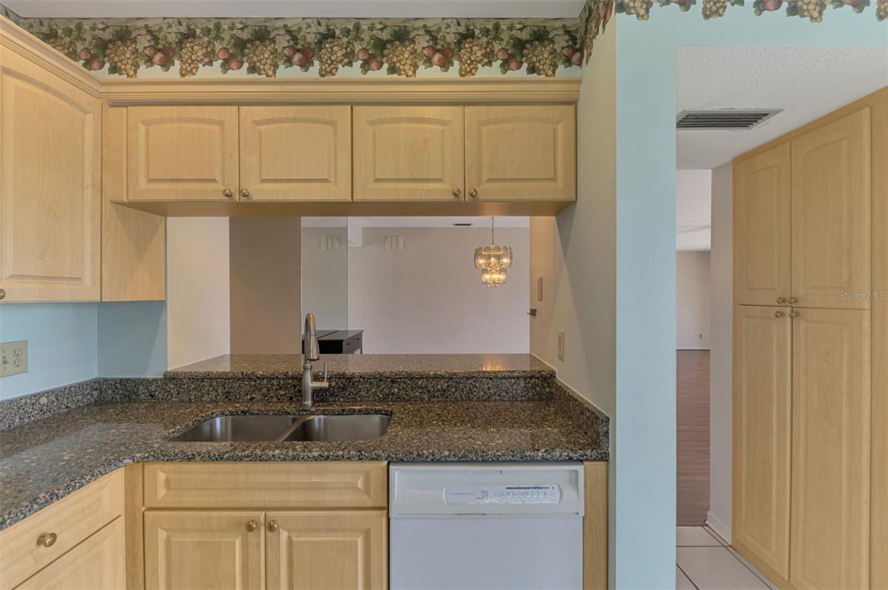 420 Wexford Circle, Unit 124, Venice, FL 34293 Photo
