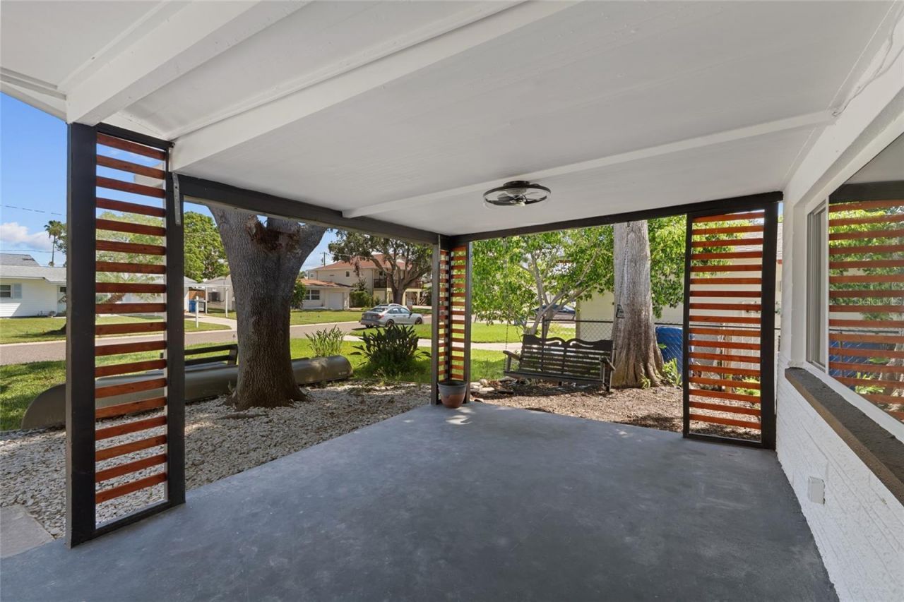 1826 Nevada Avenue Ne, Saint Petersburg, FL 33703 Photo