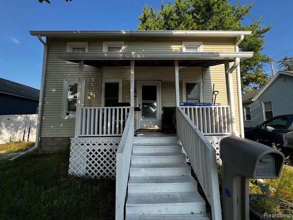 1623 8th Street, Port Huron, MI 48060