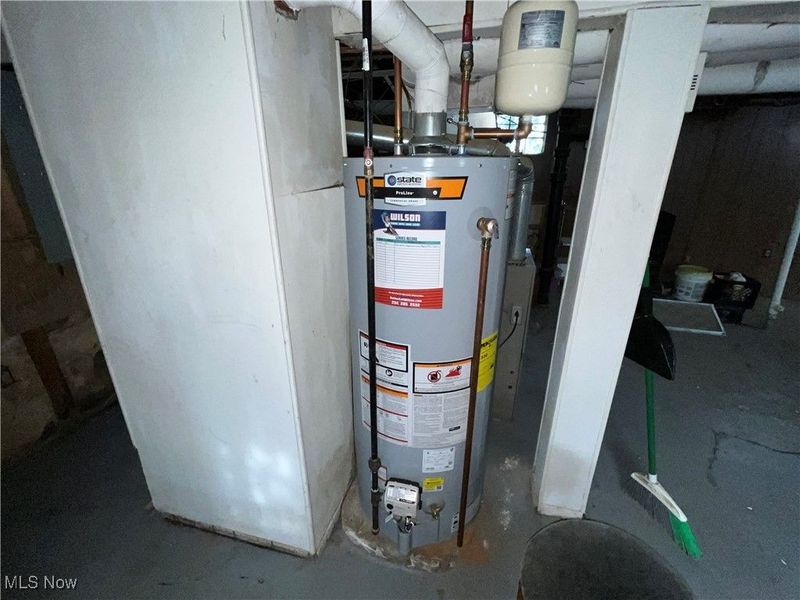 16016 S Lotus Drive, Cleveland, OH 44128 Photo 21