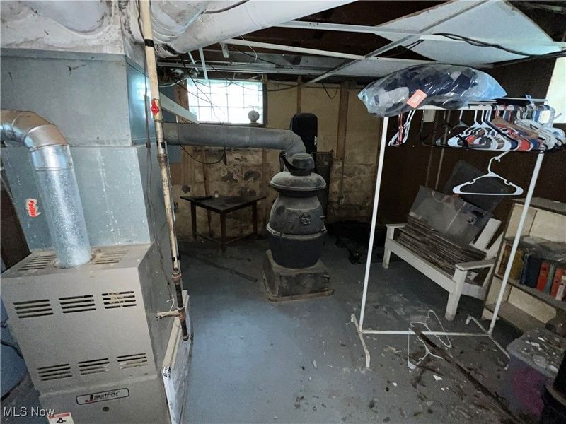 16016 S Lotus Drive, Cleveland, OH 44128 Photo 23