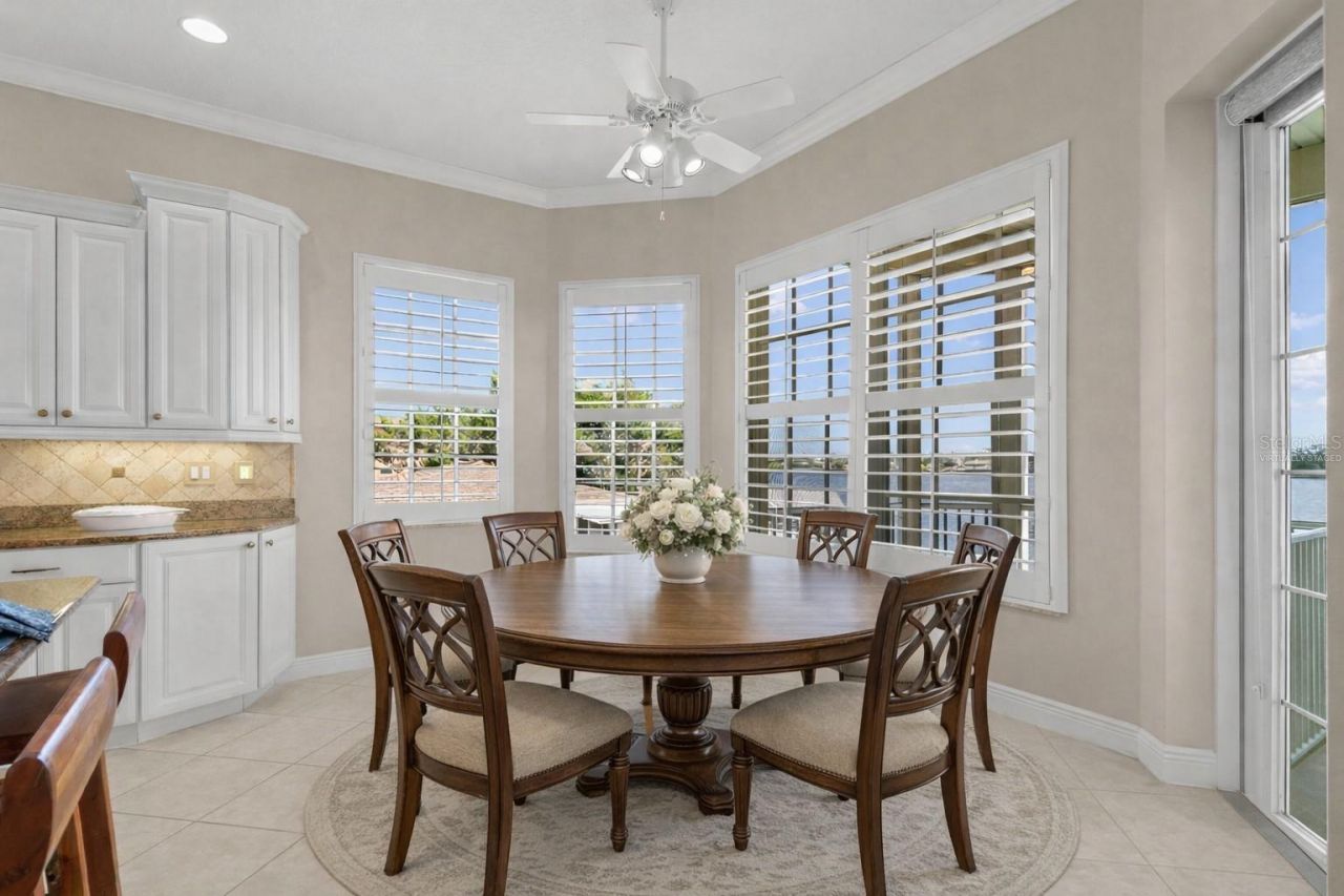 636 Bayshore Drive, Tarpon Springs, FL 34689 Photo