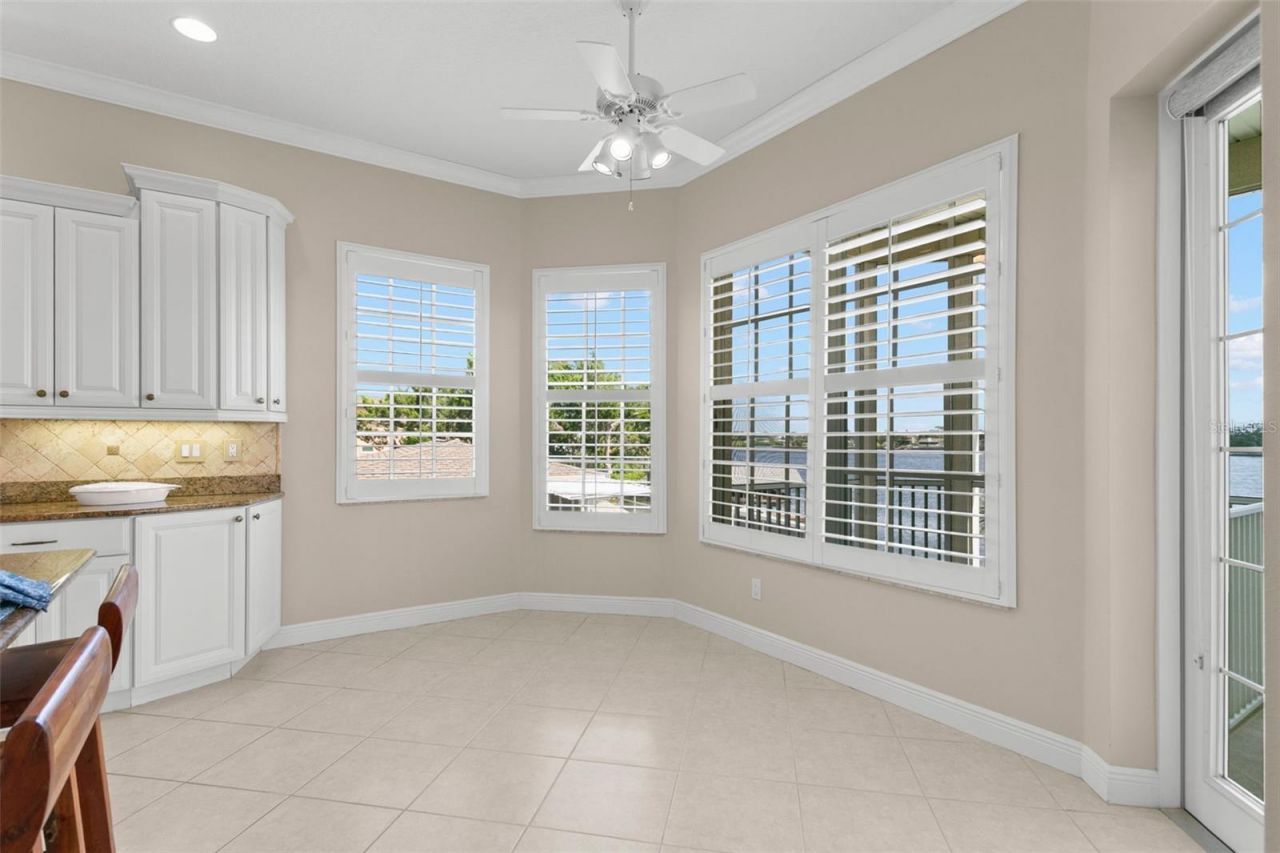 636 Bayshore Drive, Tarpon Springs, FL 34689 Photo