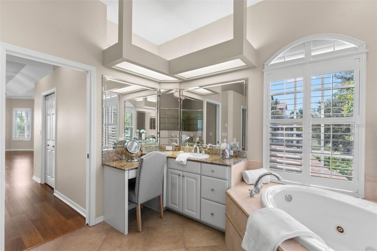 636 Bayshore Drive, Tarpon Springs, FL 34689 Photo