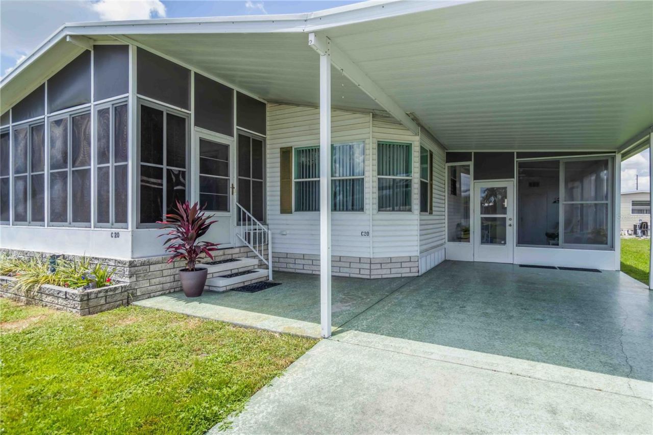 5316 53rd Avenue E, Unit C20, Bradenton, FL 34203 Photo