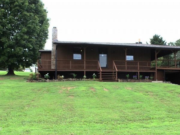301 Mahala Rd, Sweetwater, TN 37874