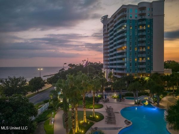 2230 Beach Drive, Gulfport, MS 39507