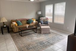 991 Rochelle Avenue photo 4