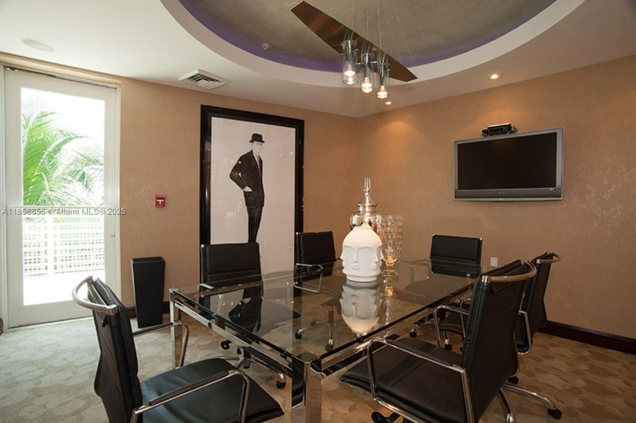 253 NE 2nd St, Unit 3302, Miami, FL 33132 Photo