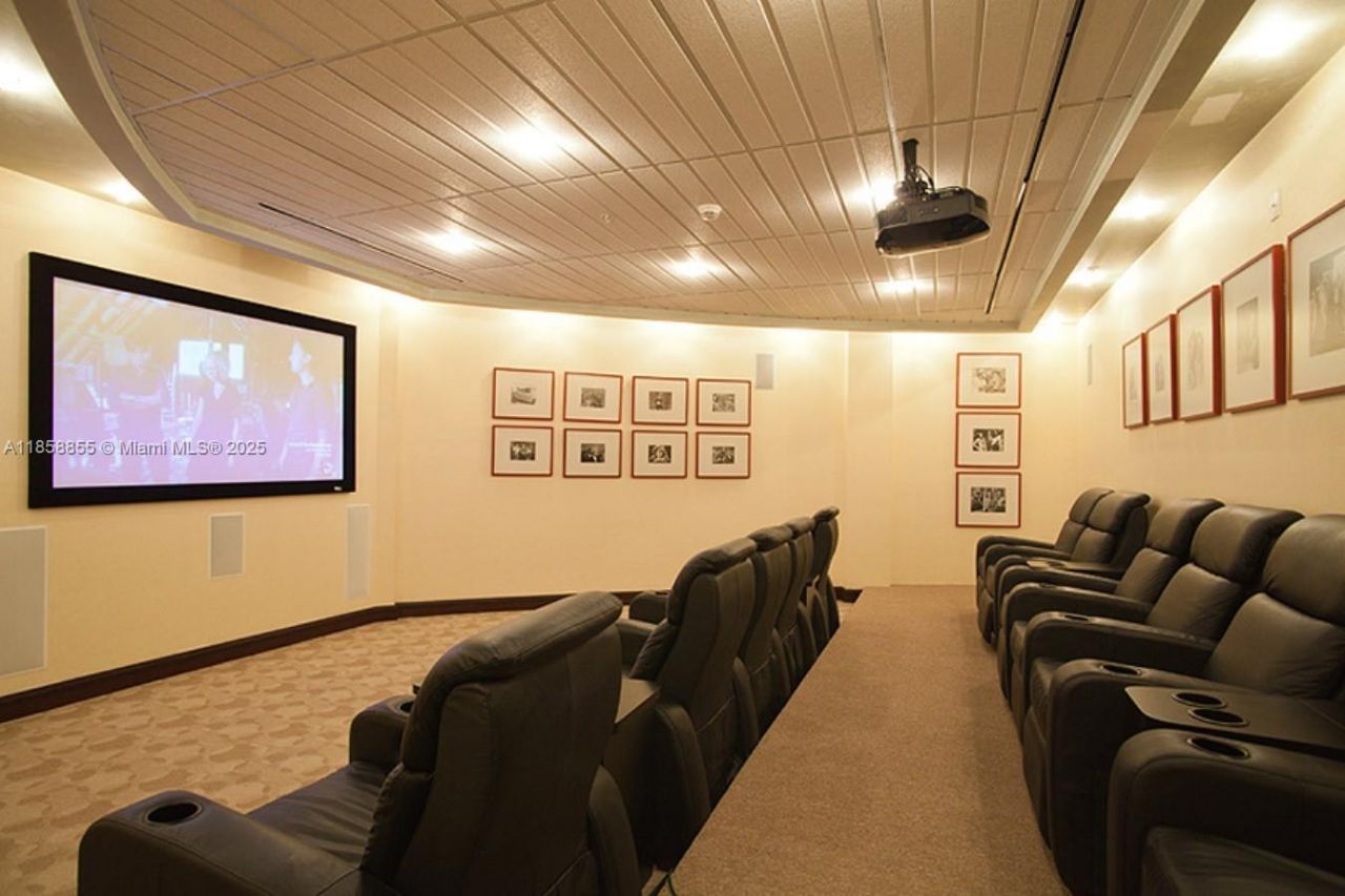 253 NE 2nd St, Unit 3302, Miami, FL 33132 Photo