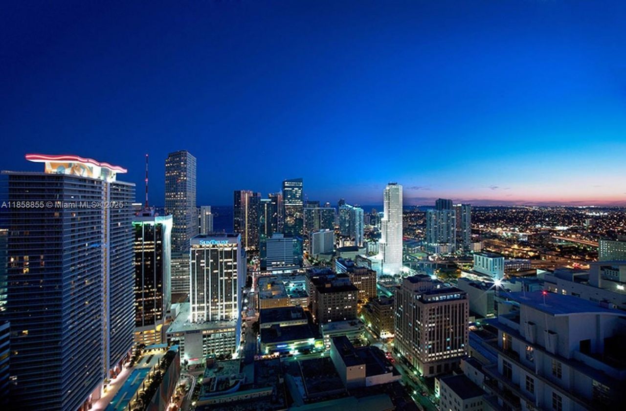 253 NE 2nd St, Unit 3302, Miami, FL 33132 Photo