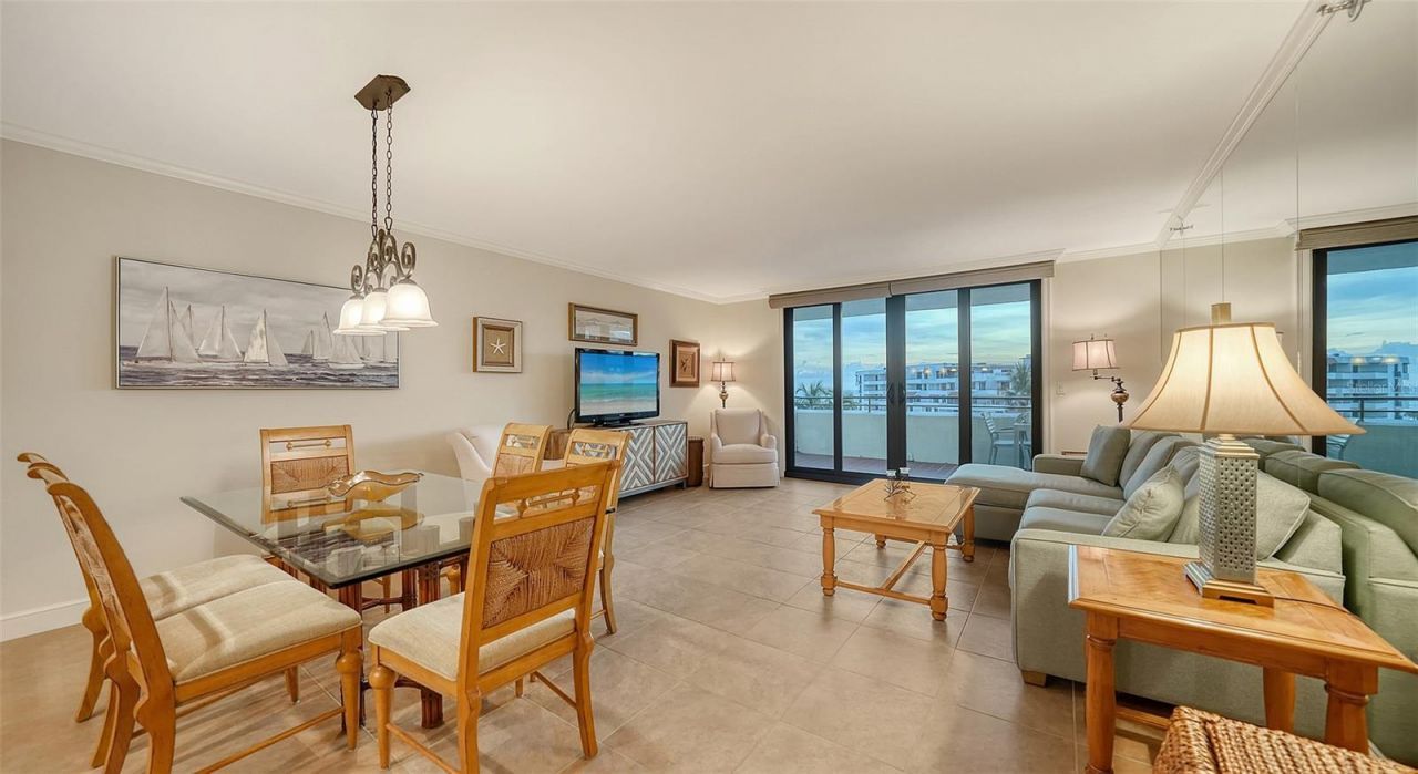 1445 Gulf Of Mexico Drive, Unit 404, Longboat Key, FL 34228 Photo