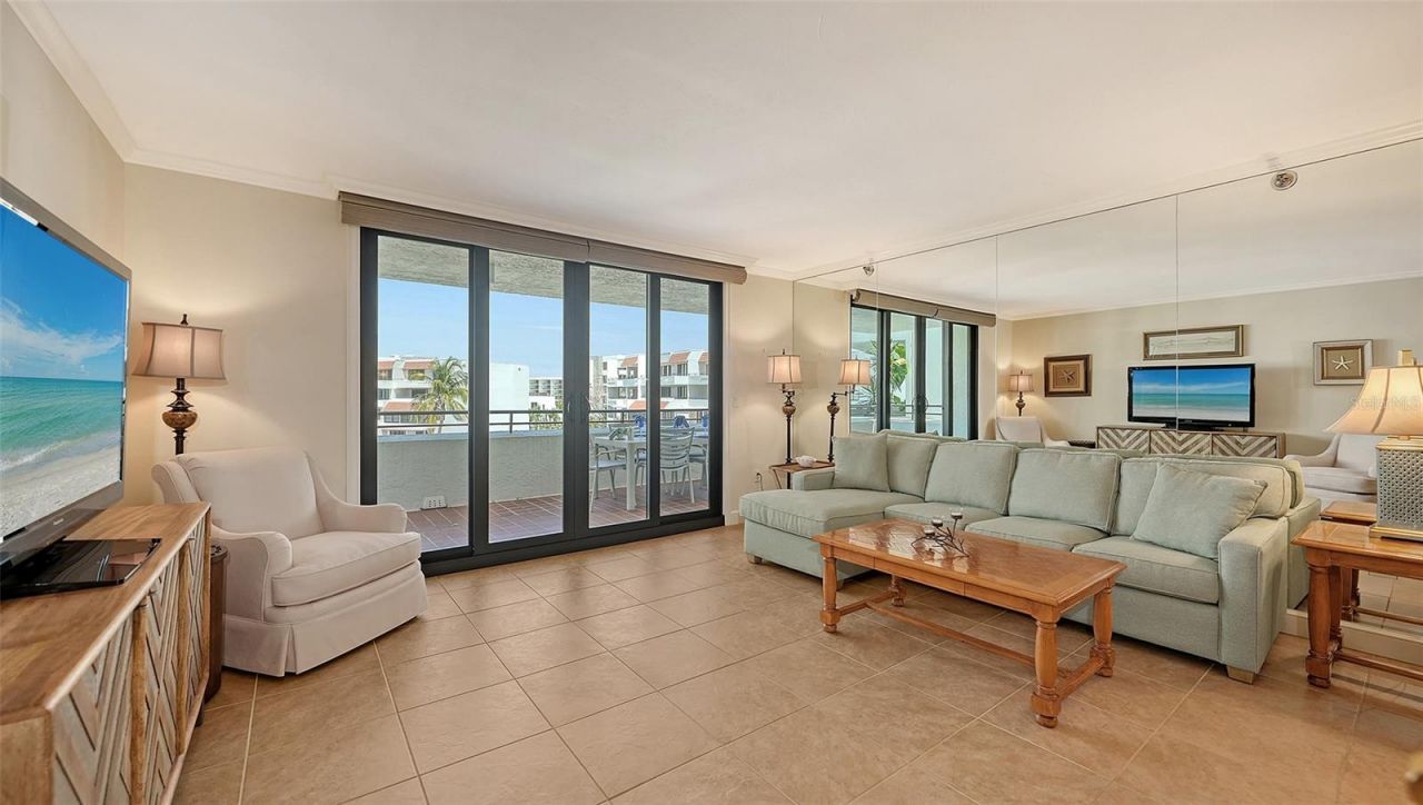 1445 Gulf Of Mexico Drive, Unit 404, Longboat Key, FL 34228 Photo