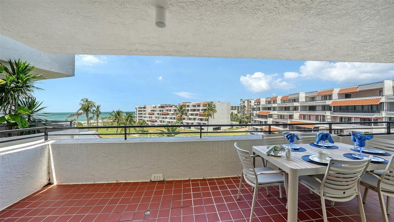 1445 Gulf Of Mexico Drive, Unit 404, Longboat Key, FL 34228 Photo