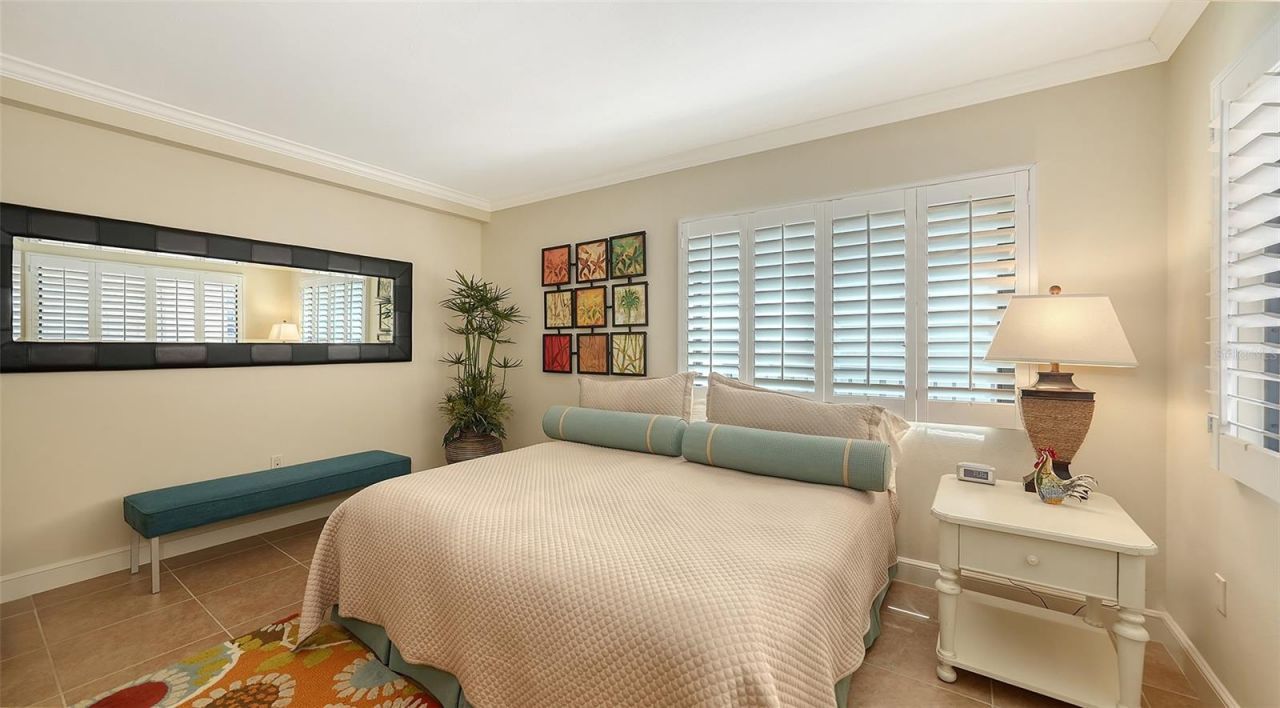 1445 Gulf Of Mexico Drive, Unit 404, Longboat Key, FL 34228 Photo