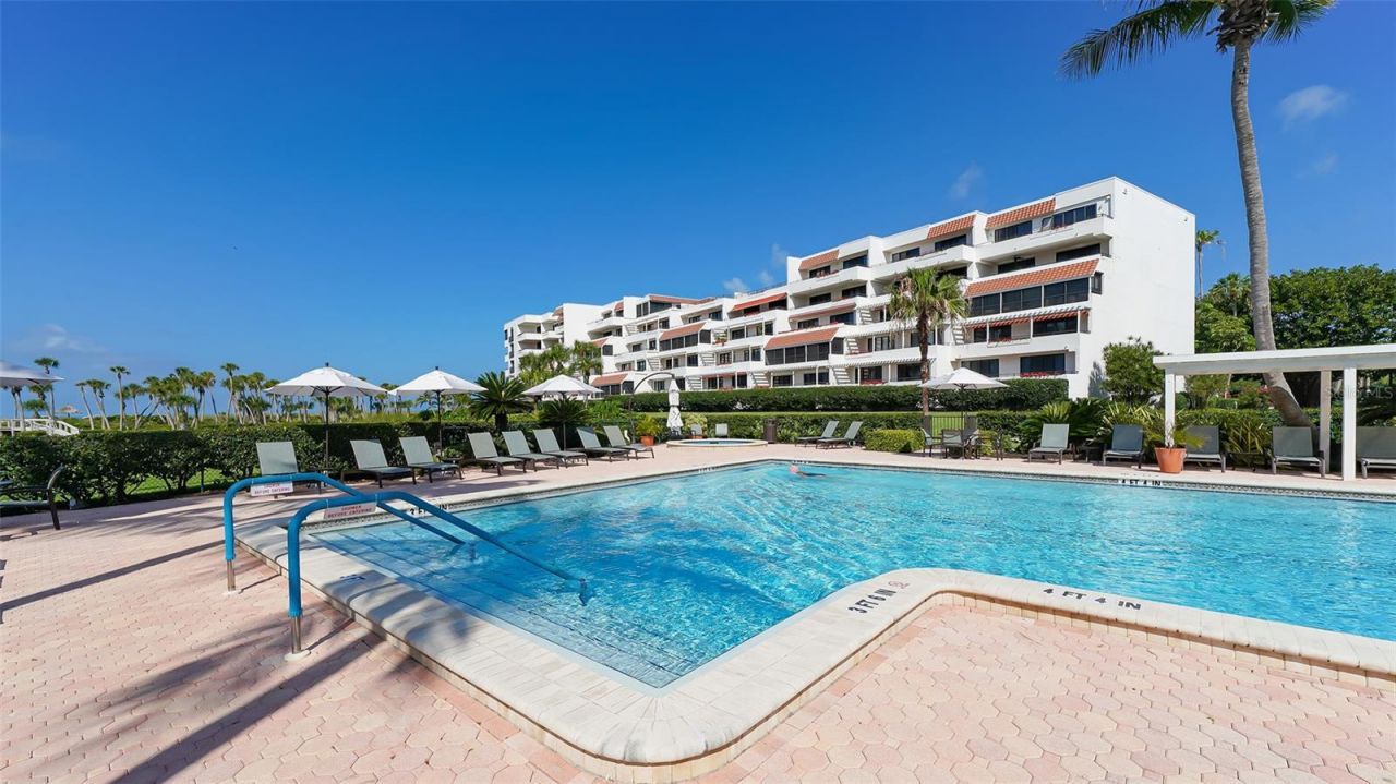 1445 Gulf Of Mexico Drive, Unit 404, Longboat Key, FL 34228 Photo