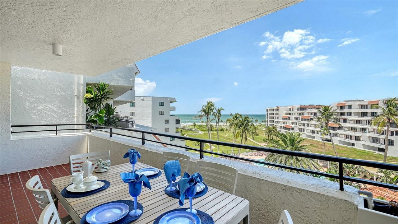 1445 Gulf Of Mexico Drive, Unit 404, Longboat Key, FL 34228 Photo