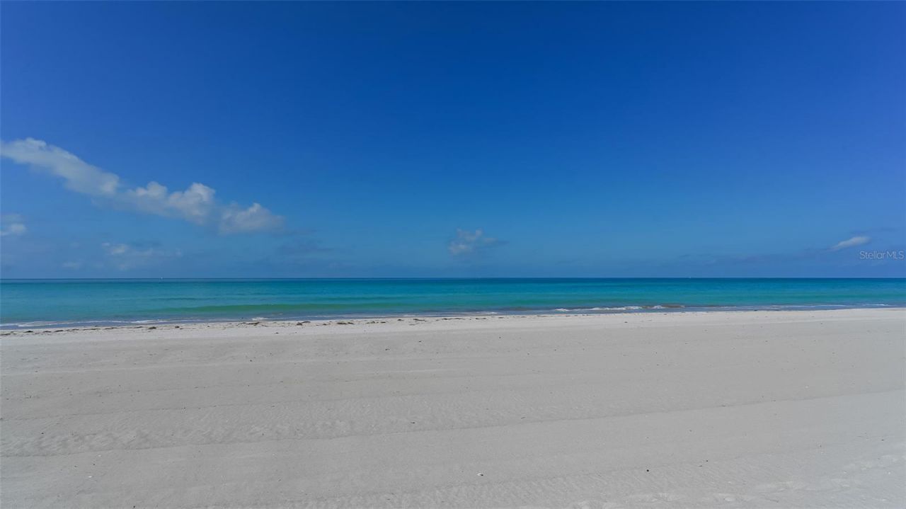 1445 Gulf Of Mexico Drive, Unit 404, Longboat Key, FL 34228 Photo