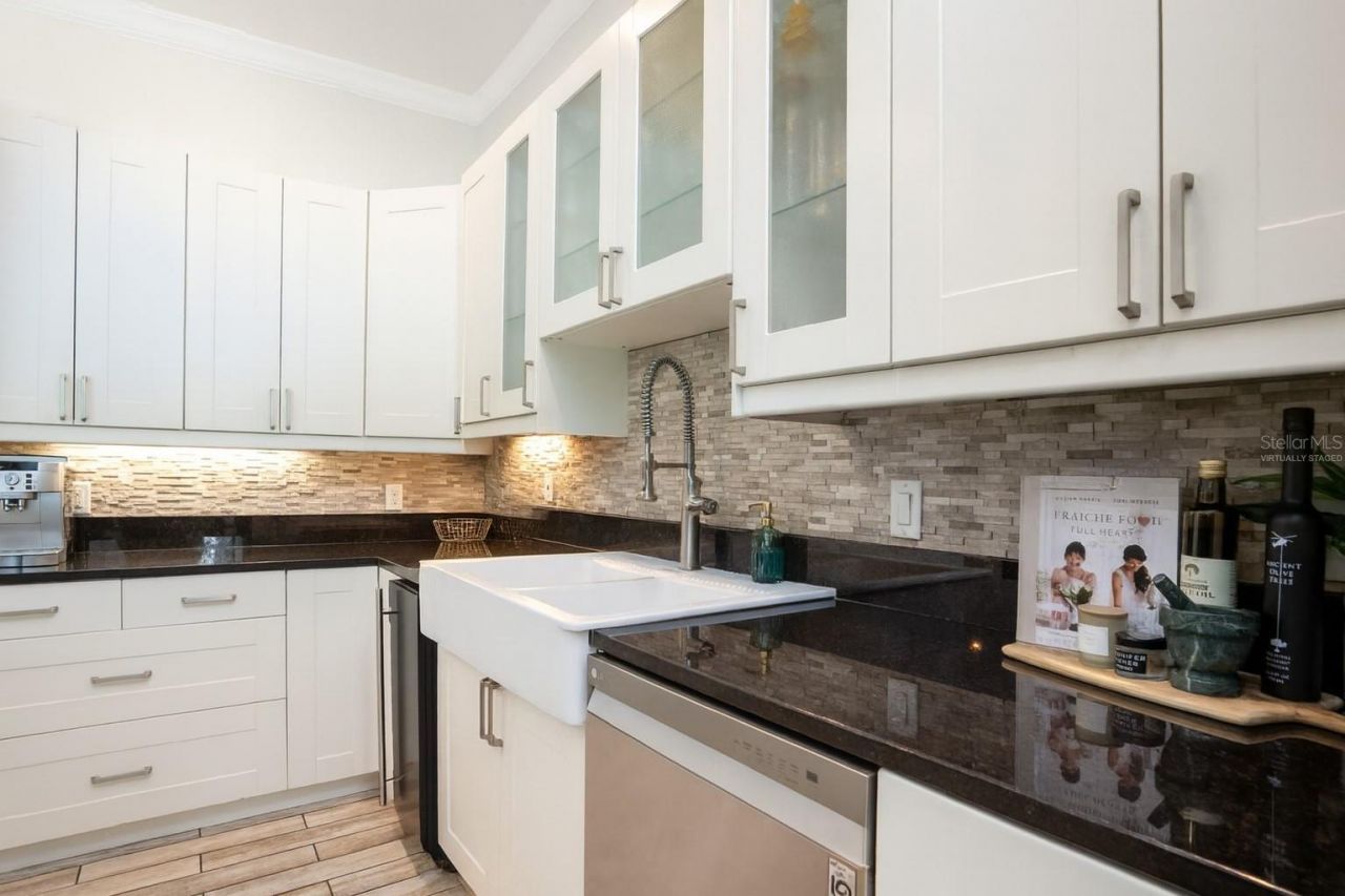 1760 Arlington Street, Sarasota, FL 34239 Photo