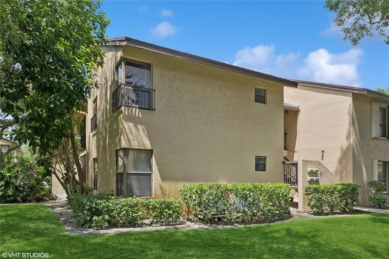 3901 Cocoplum Circle, Unit 3521, Coconut Creek, FL 33063 Photo