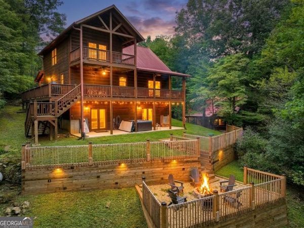 174 Wildwood Court, Ellijay, GA 30540