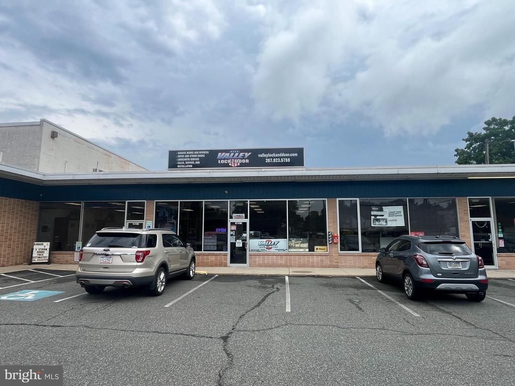 26 E FOURTH, EAST GREENVILLE, PA 18041