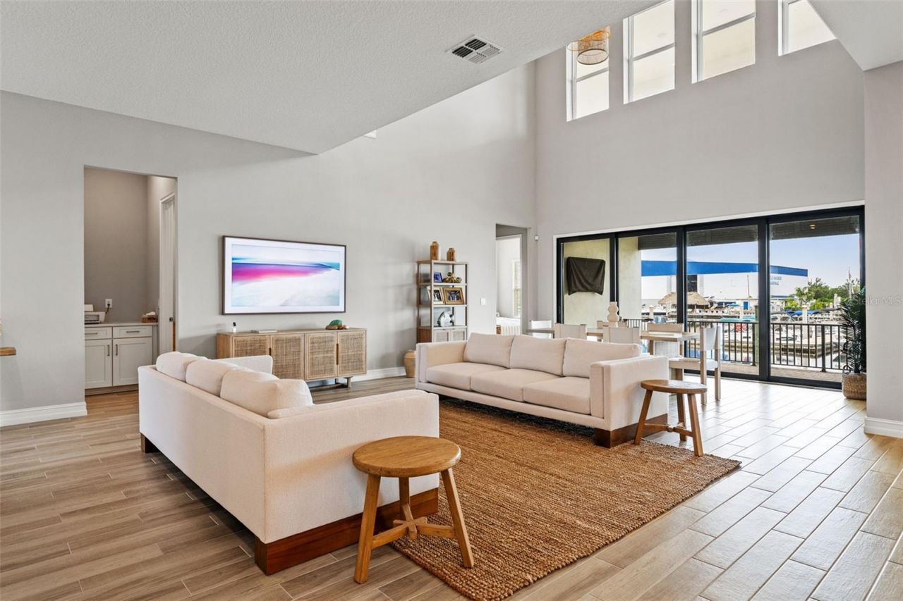 3016 Christophers Watch Lane, Ruskin, FL 33570 Photo