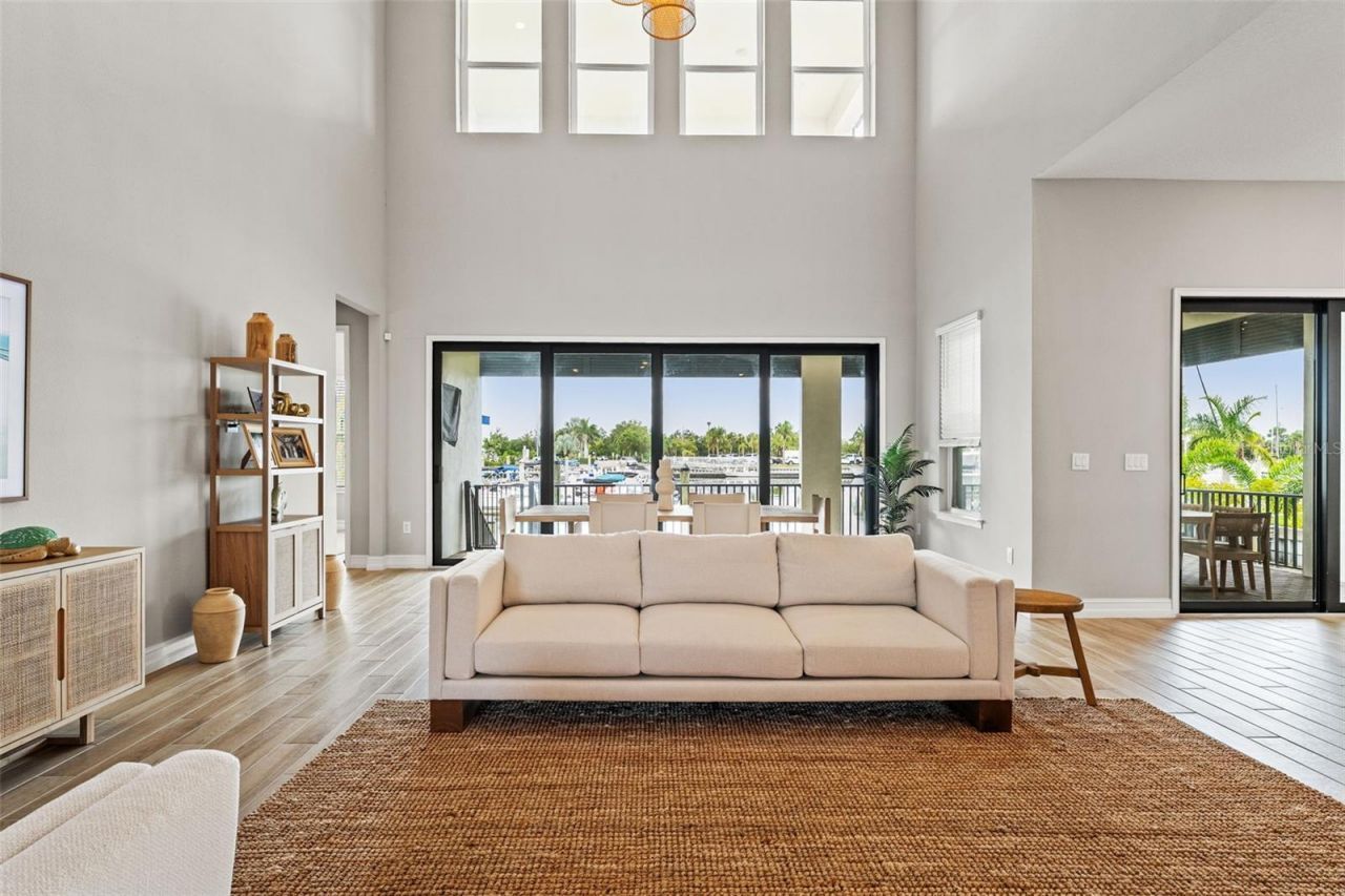 3016 Christophers Watch Lane, Ruskin, FL 33570 Photo