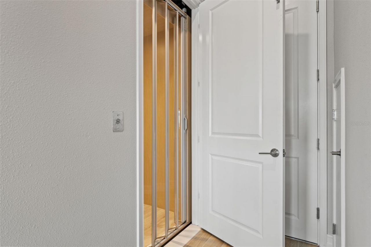 3016 Christophers Watch Lane, Ruskin, FL 33570 Photo