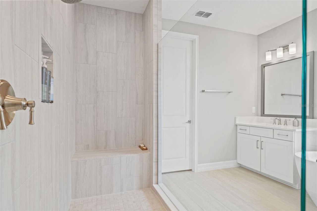 3016 Christophers Watch Lane, Ruskin, FL 33570 Photo