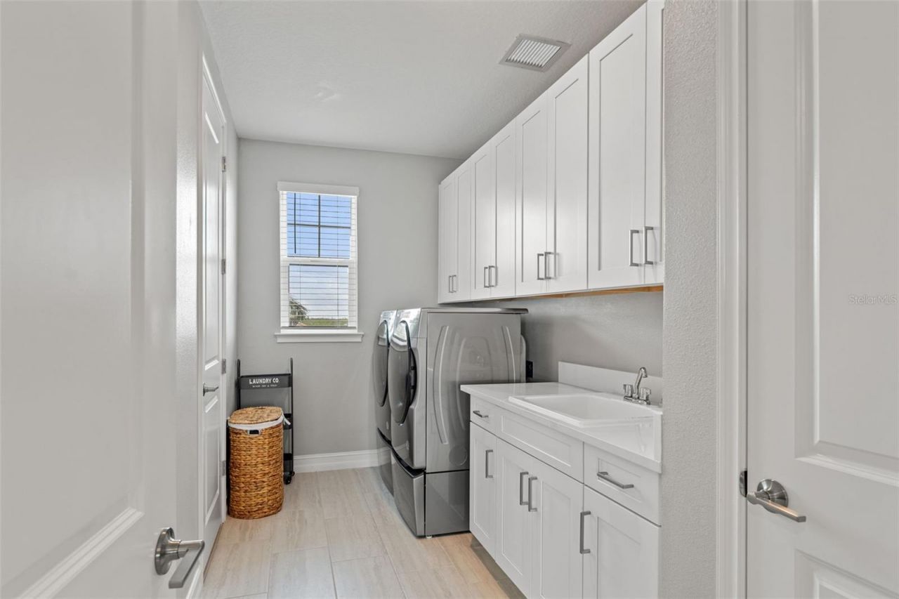 3016 Christophers Watch Lane, Ruskin, FL 33570 Photo