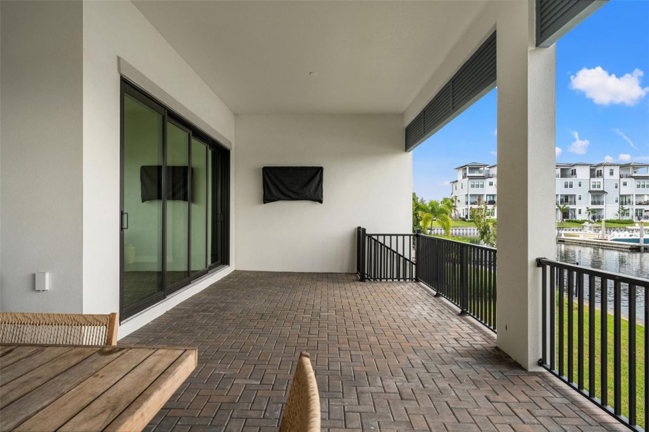 3016 Christophers Watch Lane, Ruskin, FL 33570 Photo