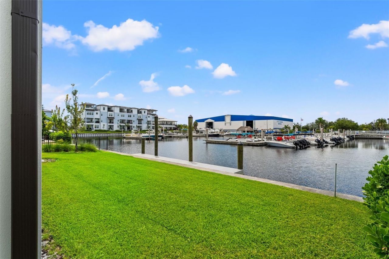 3016 Christophers Watch Lane, Ruskin, FL 33570 Photo