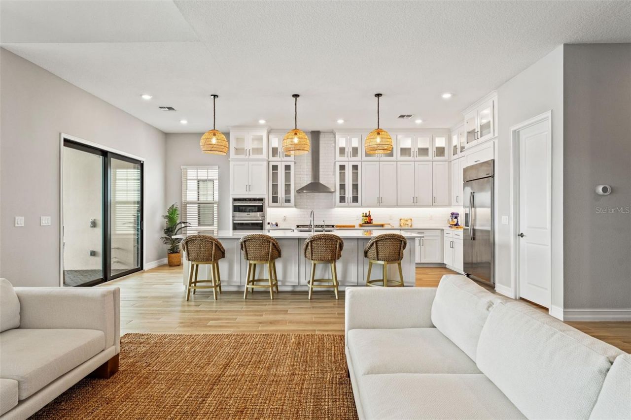 3016 Christophers Watch Lane, Ruskin, FL 33570 Photo