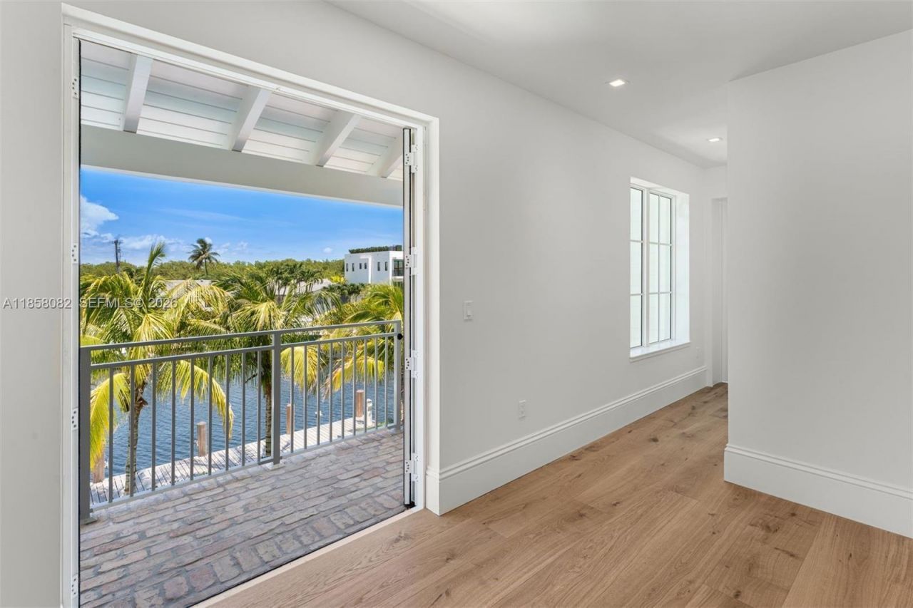 1051 San Pedro Ave, Coral Gables, FL 33156 Photo