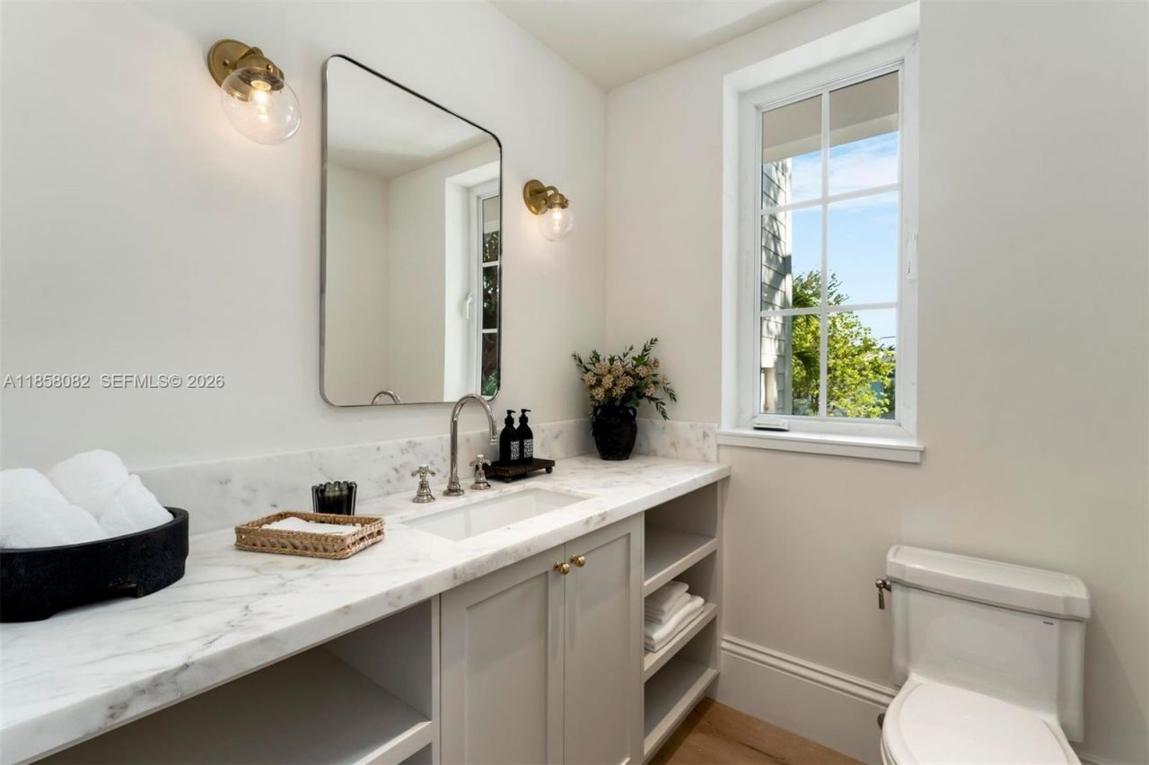 1051 San Pedro Ave, Coral Gables, FL 33156 Photo