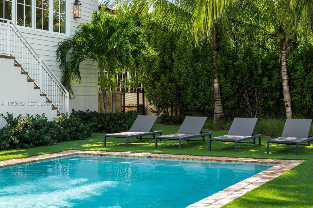 1051 San Pedro Ave, Coral Gables, FL 33156 Photo