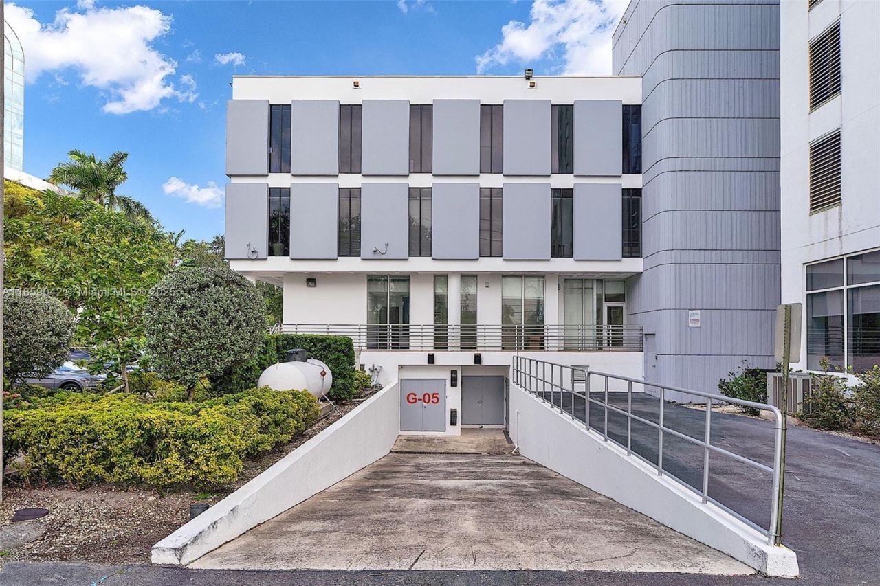 4300 Biscayne Blvd, Unit G05, Miami, FL 33137 Photo