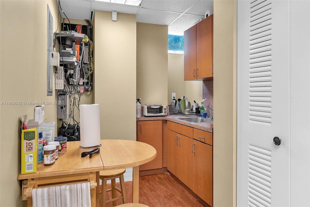 4300 Biscayne Blvd, Unit G05, Miami, FL 33137 Photo