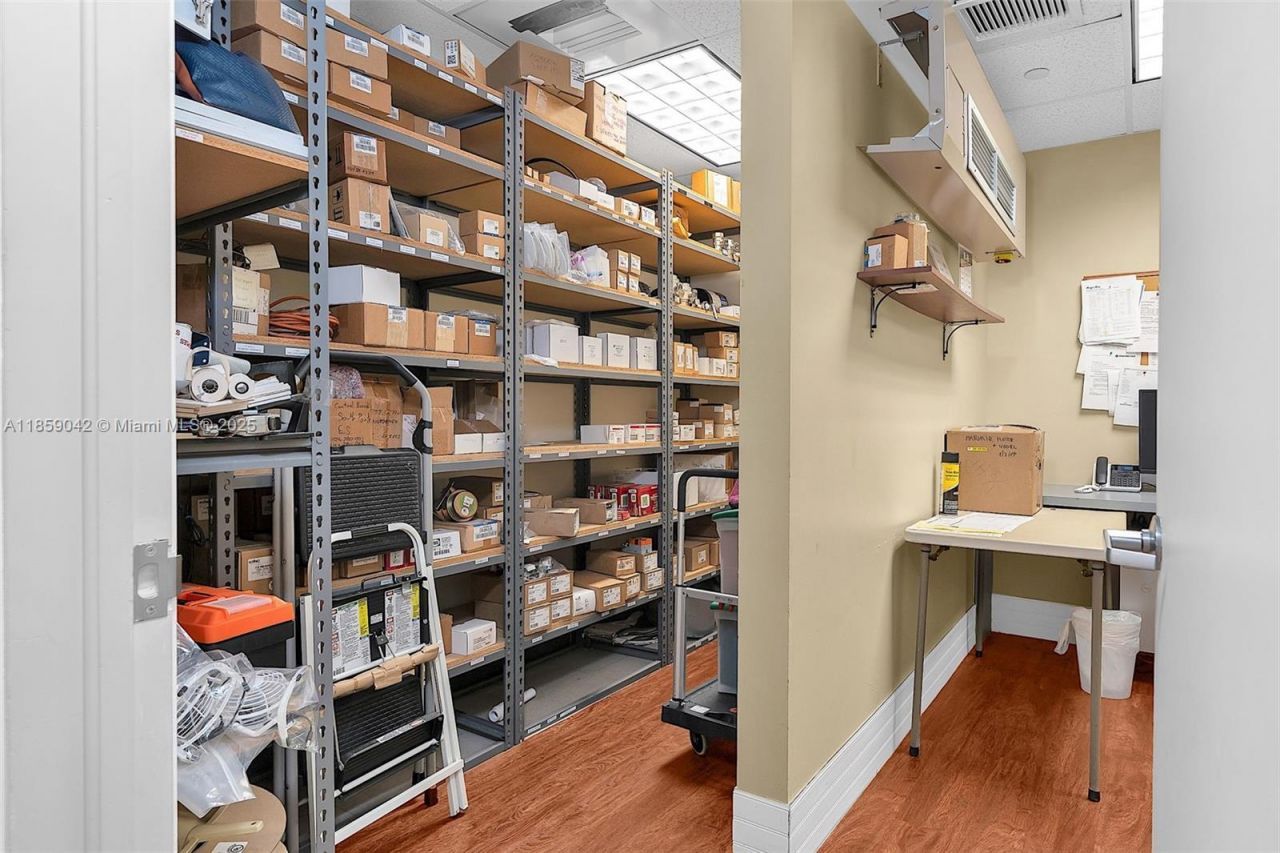 4300 Biscayne Blvd, Unit G05, Miami, FL 33137 Photo